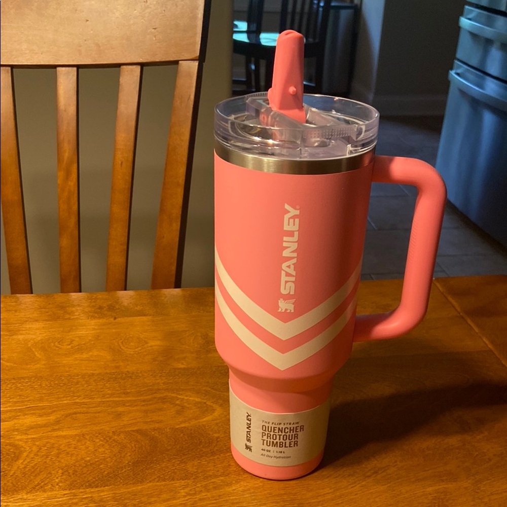 Stanley Pink Quencher Tumbler